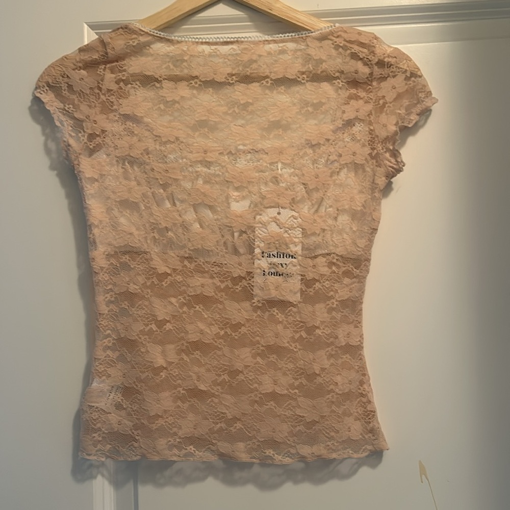 Coquette pink top :) size S - Picture 2 of 2
